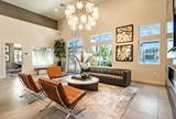 Axio 8400 Apartments